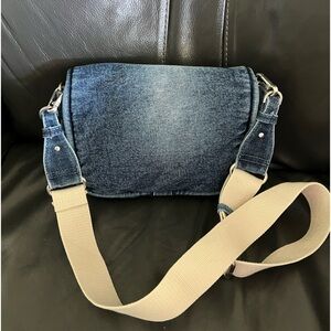 Cute Zara denim crossbody bag